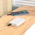 Hoco J79 Success Magnetic Wireless Fast Charging Power Bank 10000mah Charging.jpg
